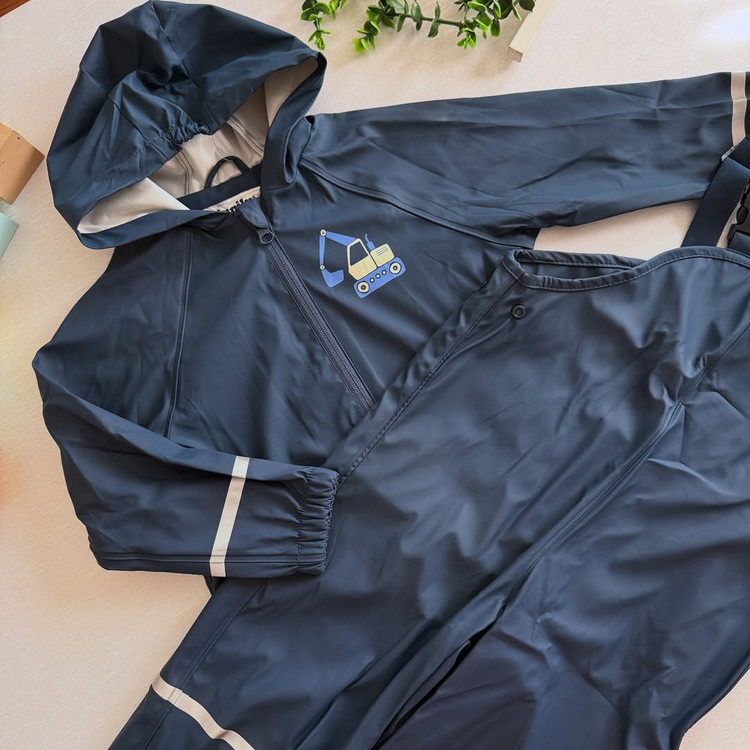 ست کاپشن و شلوار بارونی ضد آب پسرانه سایز 2 تا 4 سال