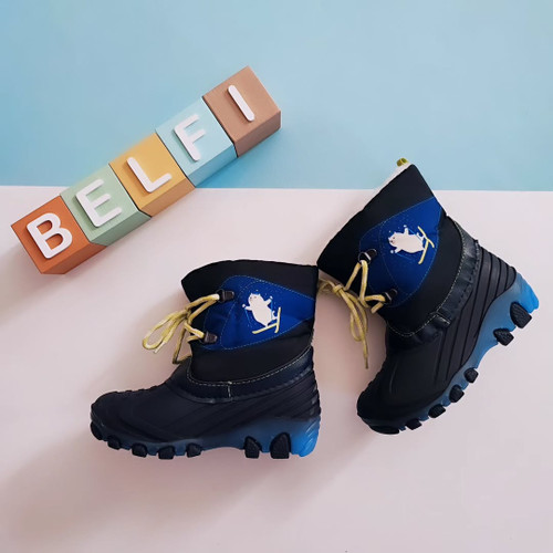 بوت داخل خز دار چراغدار بچهگانه