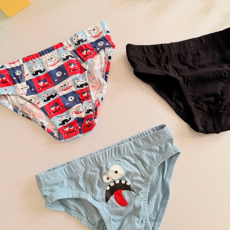 شورت نخی بچگانه