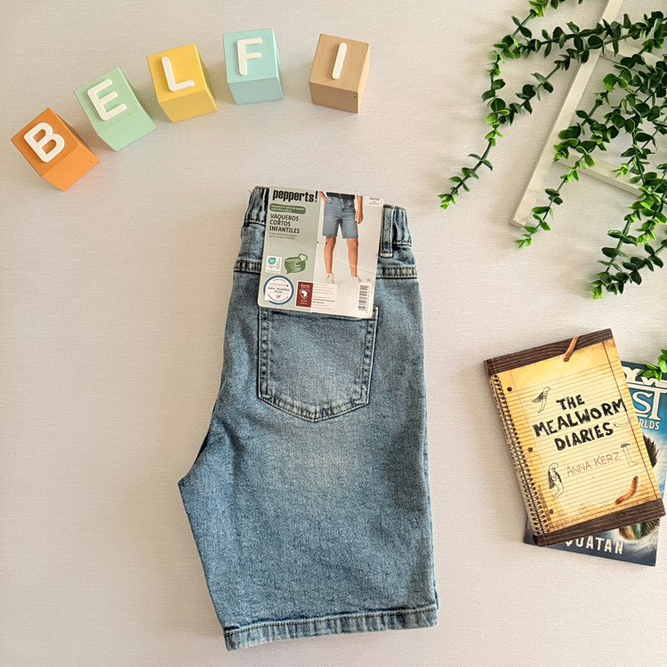 شلوارک بچگانه