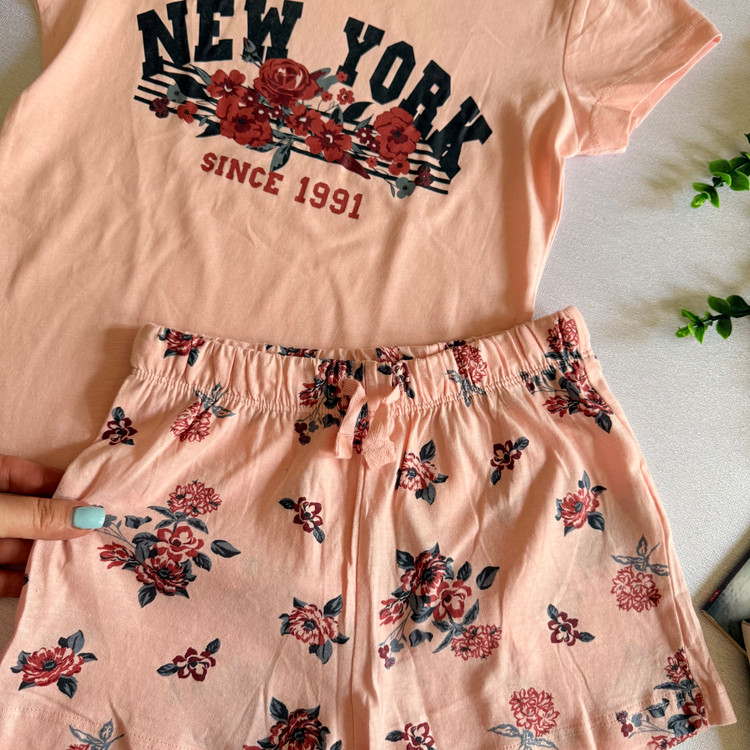 ست تیشرت شلوارک نخی دخترونه طرح New York